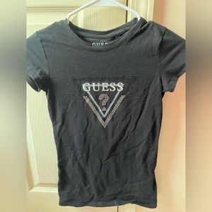 Guess top